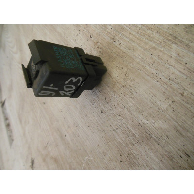  Реле (прочие) к  Nissan  Primera,  1998