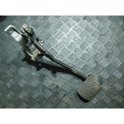  Педаль тормоза к  Mercedes  E W210,  2001