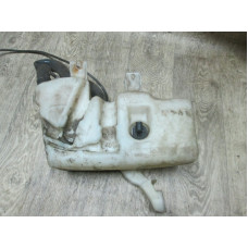  Бачок омывателя к  BMW  7 E38,  1999