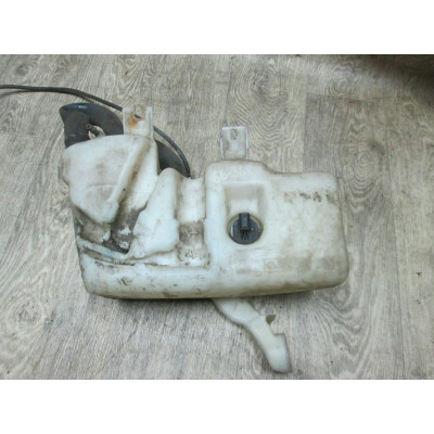  Бачок омывателя к  BMW  7 E38,  1999