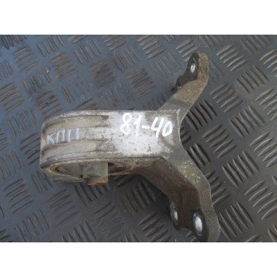  Кронштейн КПП к  Mitsubishi  Galant,  1998