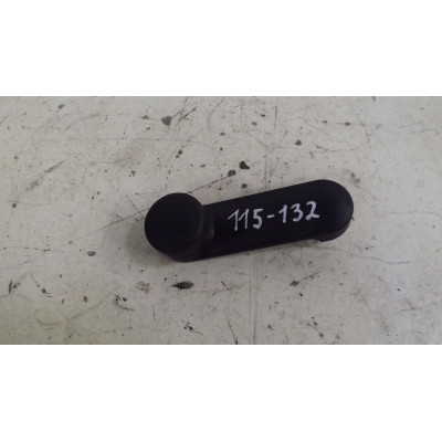  Ручка стеклоподъемника к  Opel  Astra,  1996