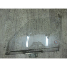  Стекло двери передней левой к  Skoda  Favorit,  1995