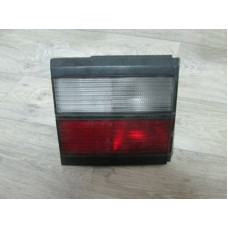  Фонарь задний левый к  Volkswagen  Passat,  1993