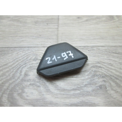  Заглушка к  Renault  Laguna,  1997