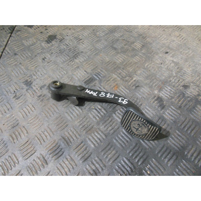  Педаль тормоза к  Alfa Romeo  146,  1999