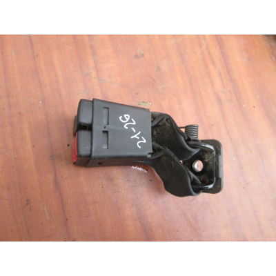  Замок ремня безопасности к  Renault  Laguna,  1997