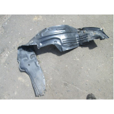  Защита арок передняя левая (подкрылок) к  Nissan  Primera,  1999