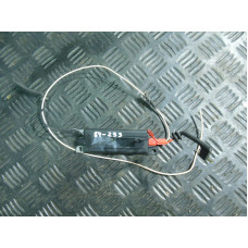  Усилитель антенны к  Audi  100,  1989