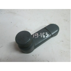  Ручка стеклоподъемника к  Skoda  Felicia,  1997