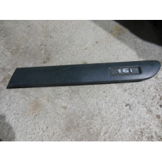  Молдинг крыла заднего левого к  Citroen  Xsara,  1998