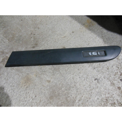  Молдинг крыла заднего левого к  Citroen  Xsara,  1998