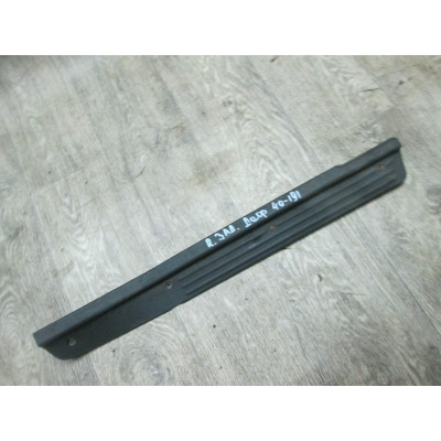  Накладка на порог к  Mitsubishi  Space Wagon,  1996