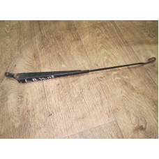  Щеткодержатель (поводок стеклоочистителя, дворник) к  Ford  Escort,  1998