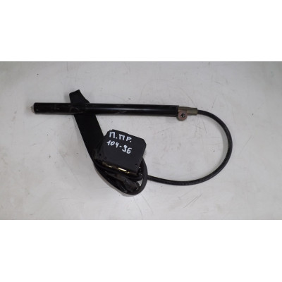  Ремень безопасности передний правый к  Volkswagen  Golf,  1994