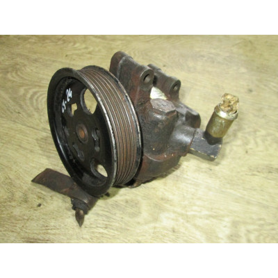  Насос гидроусилителя руля к  Ford  Fiesta,  1999