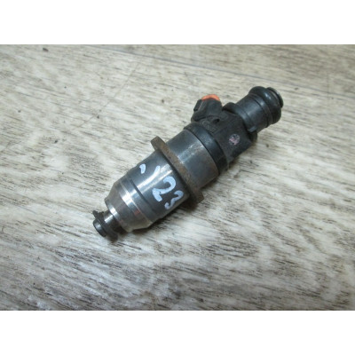  Форсунка к  Mitsubishi  Carisma,  1999