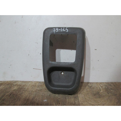  Консоль салона (кулисная часть) к  Fiat  Punto,  1998