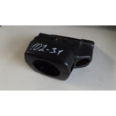  Кожух рулевой колонки к  Nissan  Sunny,  1993