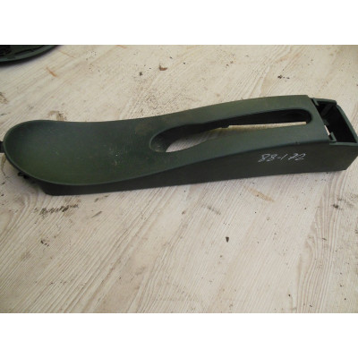  Консоль салона (кулисная часть) к  Renault  Megane,  1997