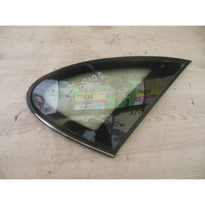  Стекло кузовное боковое правое к  Opel  Vectra,  1998