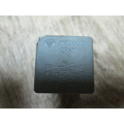  Реле (прочие) к  Daewoo  Nubira,  1998