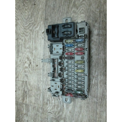  Блок предохранителей к  Rover  416,  1998