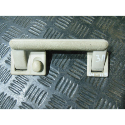  Ручка внутренняя потолочная к  Audi  100,  1989