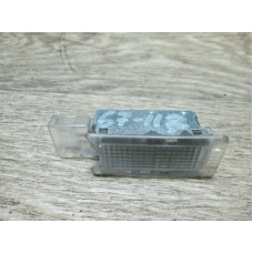  Фонарь салона (плафон) к  Porsche  Cayenne,  2008