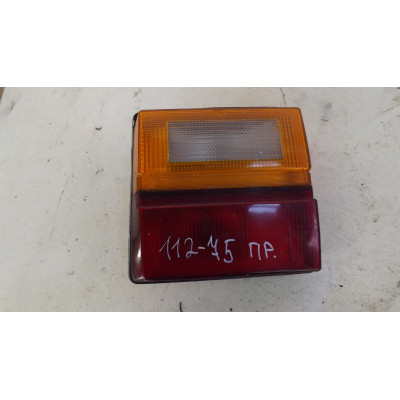  Фонарь крышки багажника правый к  Audi  100,  1986