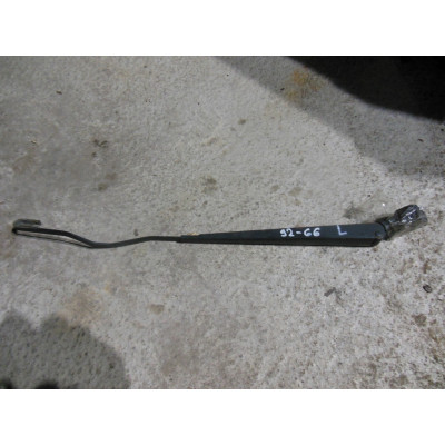  Щеткодержатель (поводок стеклоочистителя, дворник) к  Citroen  Xsara,  1998