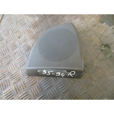  Сетка для динамика к  Fiat  Punto,  2001