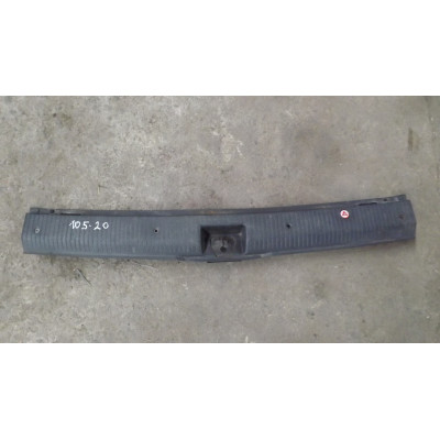  Обшивка багажника к  Opel  Zafira,  2000