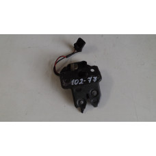  Замок багажника к  Nissan  Sunny,  1993