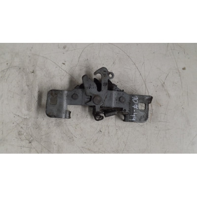  Замок капота к  Citroen  Xsara,  1998