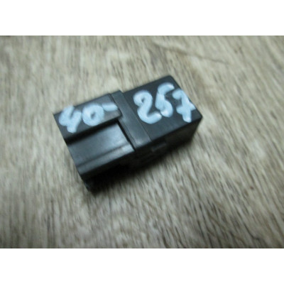 Реле (прочие) к  Mitsubishi  Space Wagon,  1996