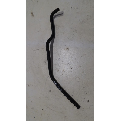  Патрубок радиатора к  Audi  100,  1986