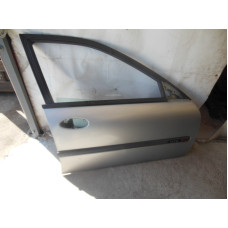  Дверь передняя правая к  Renault  Laguna,  1999