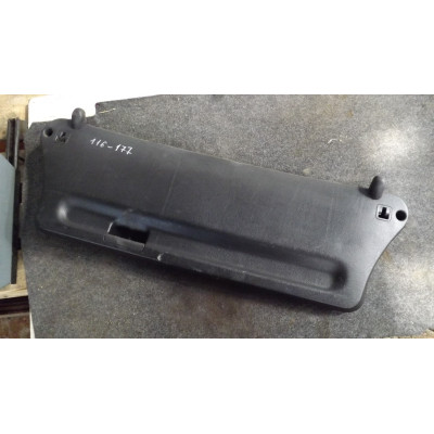 Обшивка крышки багажника к  Renault  Megane,  1998