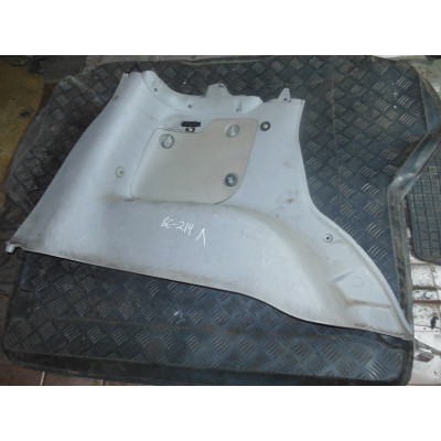  Пластик багажника к  Fiat  Multipla,  2001