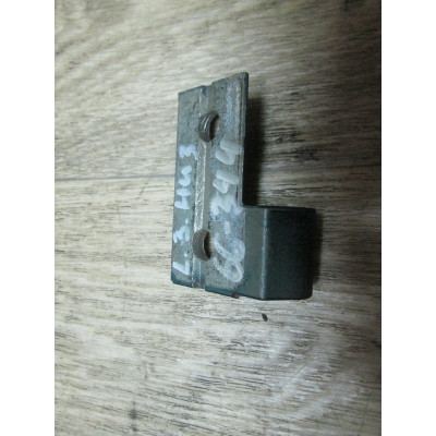  Петля двери к  BMW  7 E38,  1999