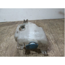  Бачок омывателя к  Volkswagen  Golf,  1995