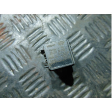  Реле (прочие) к  Nissan  Primera,  2001