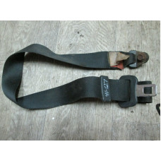  Замок ремня безопасности к  Nissan  Sunny,  1993