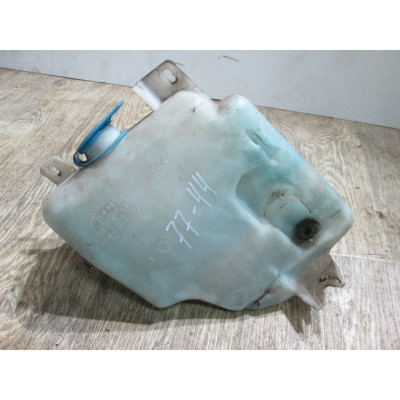  Бачок омывателя к  Volkswagen  Golf,  1996