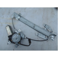  Стеклоподъемник электрический задний правый к  Nissan  Maxima,  1999
