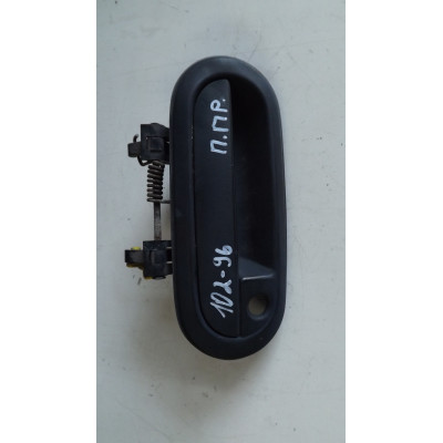  Ручка наружная передняя правая к  Nissan  Sunny,  1993