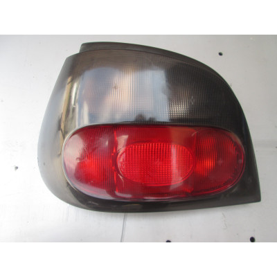  Фонарь задний левый к  Renault  Megane,  1999