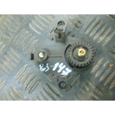  Моторчик заслонки печки к  Renault  Laguna,  1998