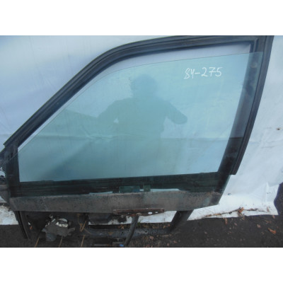  Стекло двери передней левой к  Audi  100,  1989